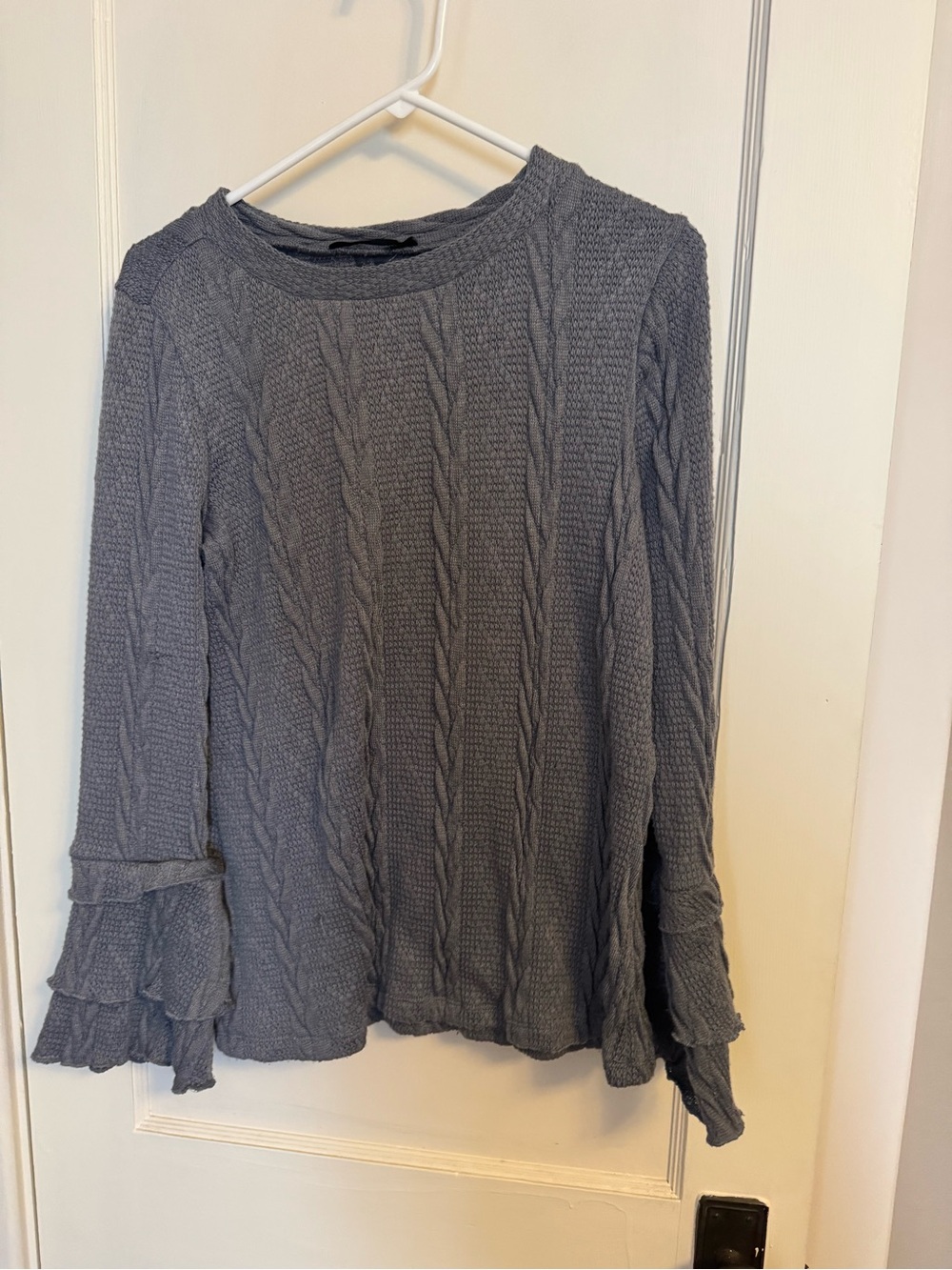 Doe & Rae Gray Cable Knit Ruffle Sleeve Sweater